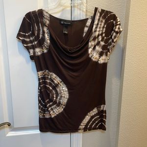 INC international concepts, size large, 100% rayon brown scoopneck shirt
